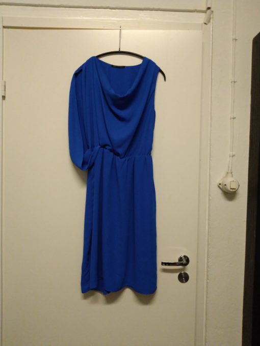 Katri Niskanen, Totem coctaildress, sininen, M