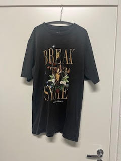 Uhana, Break the system, not the heart, musta, s