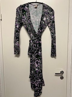 Kaiko, kietaisumekko trikoo, violetti/vihreä kukka, s