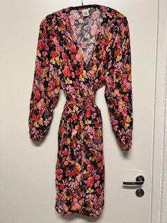 Kaiko, kietaisumekko, punamusta, xl