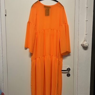 Vimma, Kalla II, oranssi sifonki, s